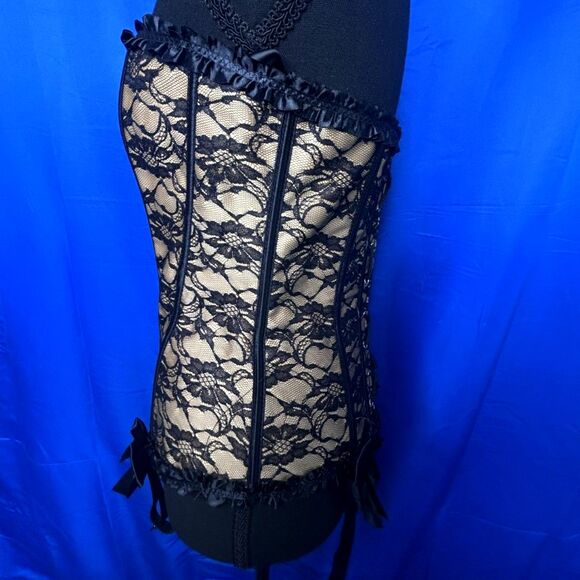 Womens Sz L Lace Corset Bow Ren Faire Valentines Lingerie Sexy Ruffle Boudoir - Picture 6 of 14